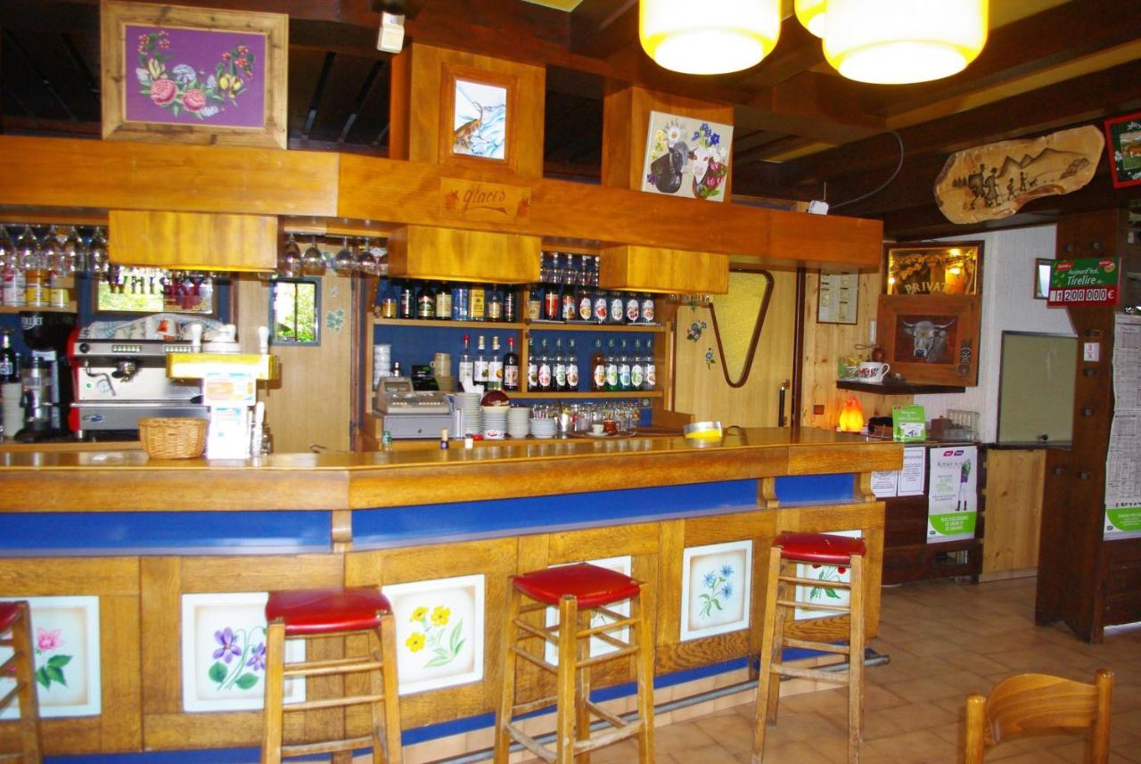 Hotel Le Tourisme Plateau d'Assy Bagian luar foto