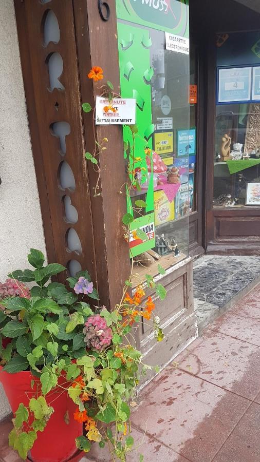 Hotel Le Tourisme Plateau d'Assy Bagian luar foto