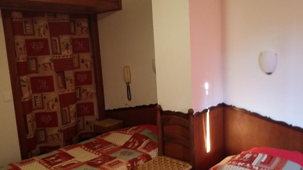 Hotel Le Tourisme Plateau d'Assy Bagian luar foto