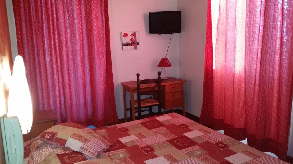 Hotel Le Tourisme Plateau d'Assy Bagian luar foto